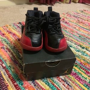 Air Jordan 12 Size 7c Bred
